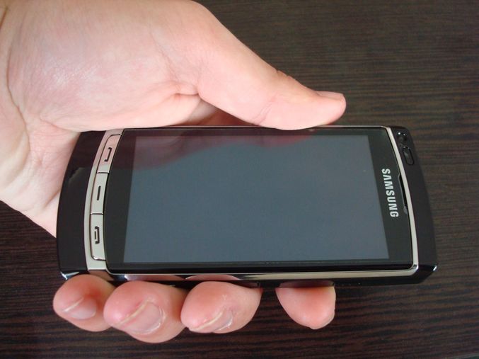 Samsung i8910